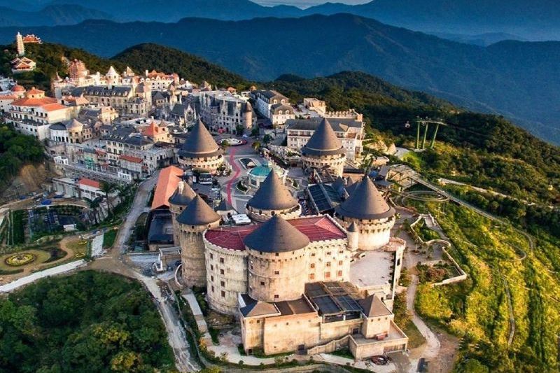 Ba Na Hills Sunset Tour: Cross the Golden Bridge, Explore the French Village, and Indulge in a Delicious Dinner