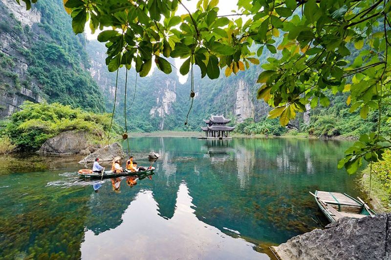 Bai Dinh Pagoda - Trang An - Mua Cave (Full Day Tour)